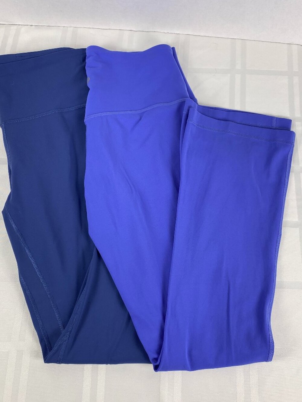 Lululemon Align High Rise Mini Flare Pant X-Short 28". Size 8. Lot of 2